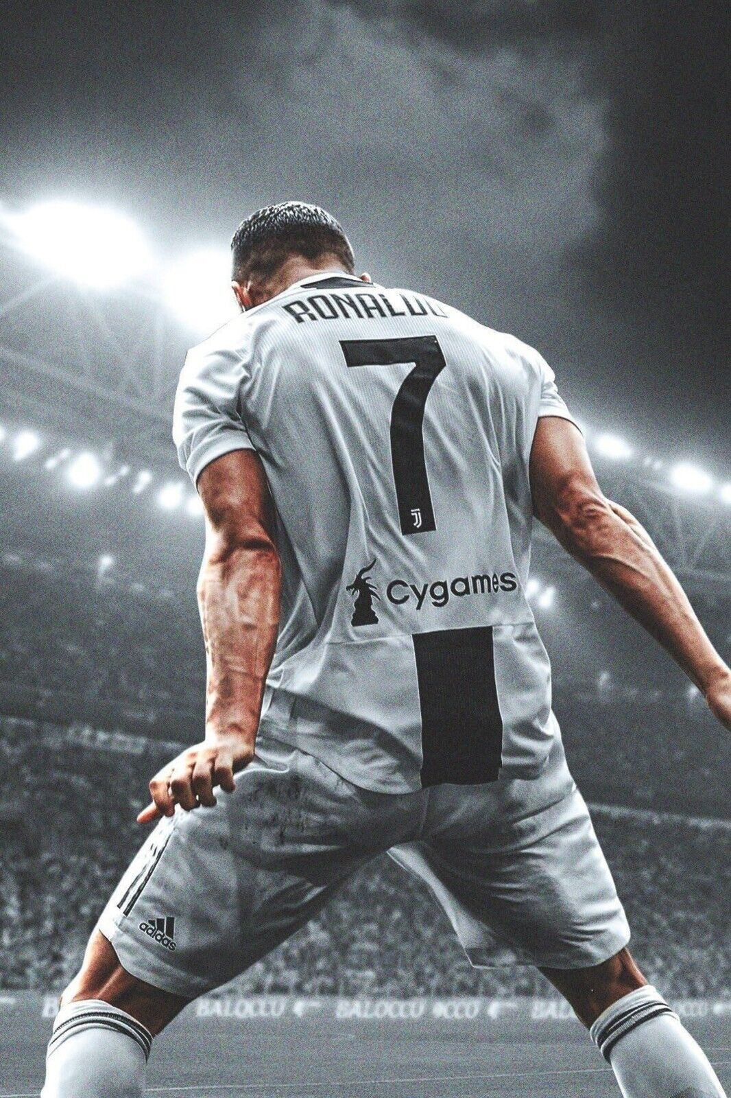 Cristiano Ronaldo Football Poster Soccer Superstar Wall Art Motivational Sports Print - xonomax