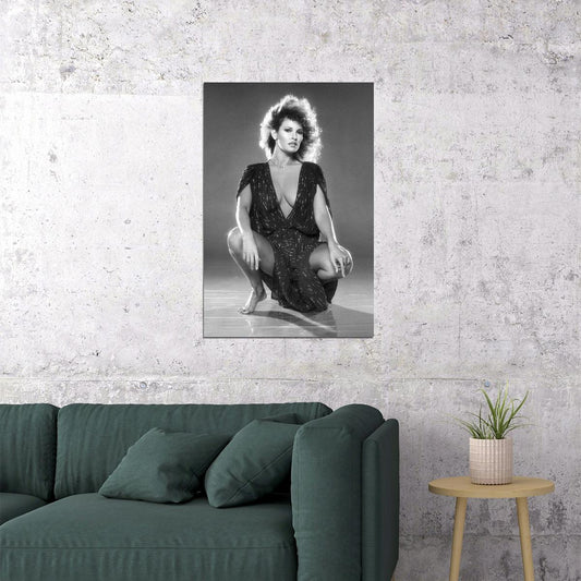 Raquel Welch Hollywood Vintage Poster Famous Actress 1960s Wall Art - xonomax