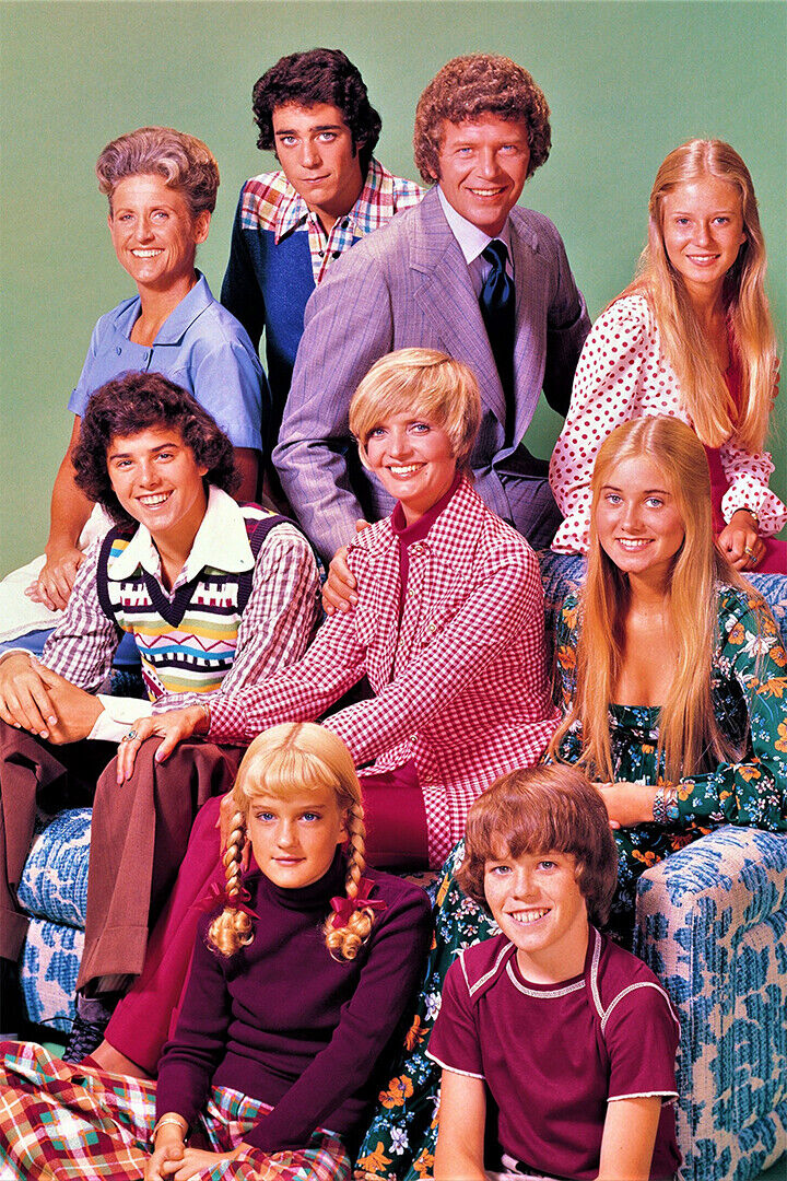 The Brady Bunch Celebrity Tv Series Sitcom Poster Wall Art Print Home Wall Decor - xonomax