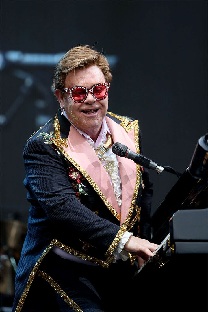 Elton John Playing Piano In Event Photo Poster Wall Art Print Home Wall Decor - xonomax