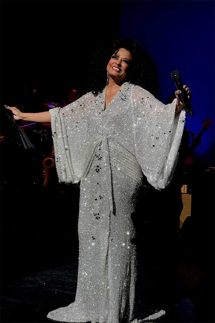 Diana Ross In Concert Singer Poster Wall Art Print Home Wall Decor - xonomax