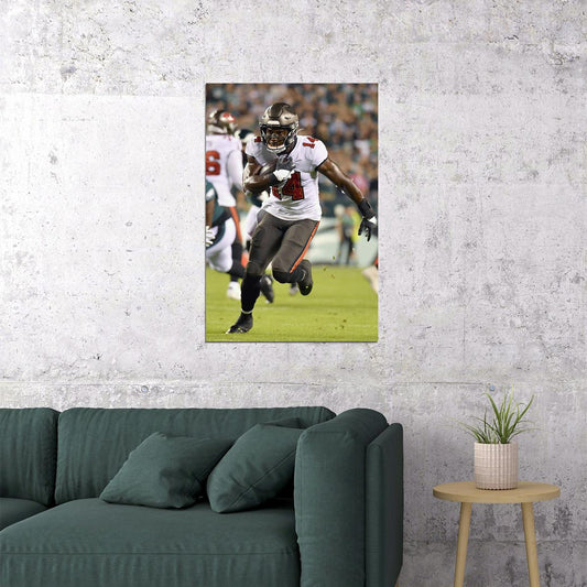 Tampa Bay Buccaneers Chris Godwin American Football Player Poster Wall Art Print Home Wall Decor - xonomax
