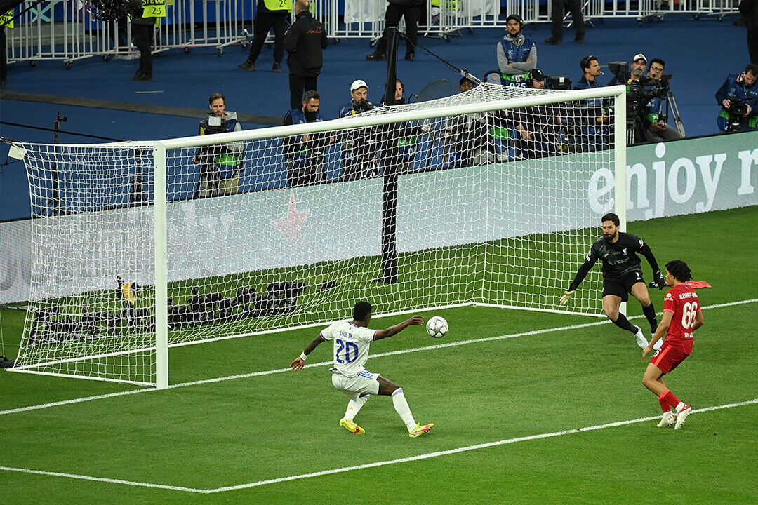 Real Madrid Champions League Vinicius Jr. Sports Poster Wall Art Print Home Wall Decor - xonomax