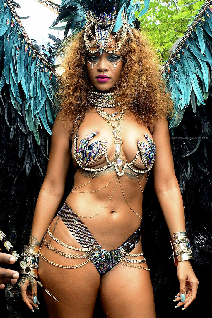 Rihanna Usa Grammy Sexy Girl Music Star Poster Wall Art Print Home Wall Decor