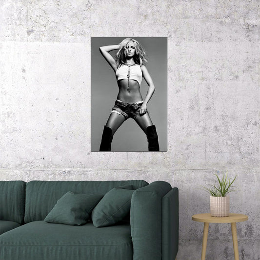 Young Britney Spears Artist Vintage Picture Poster Wall Art Print Home Wall Decor - xonomax