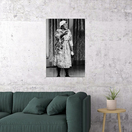 Jackie Moms Mabley Performing On Show Poster Wall Art Print Home Wall Decor - xonomax
