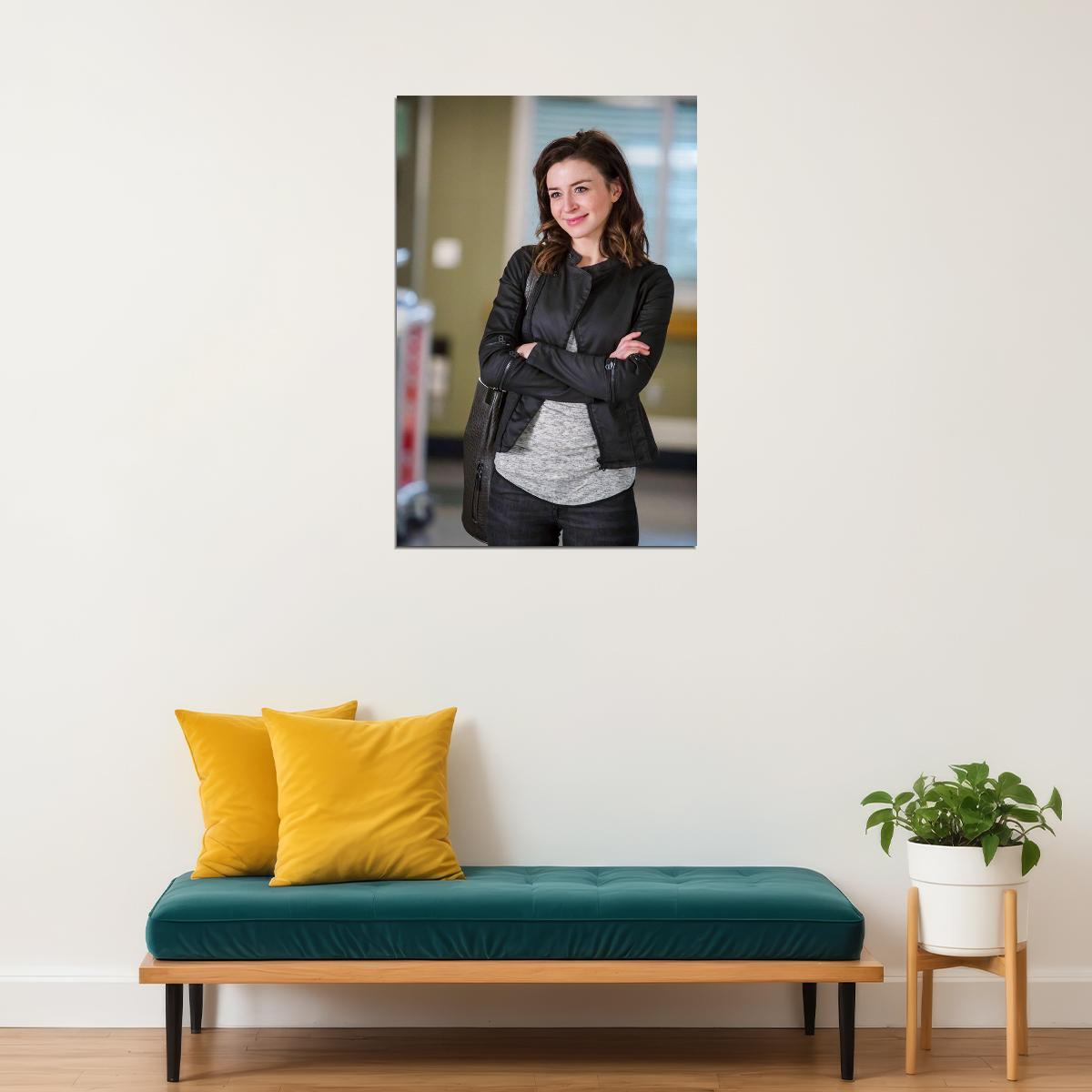 Caterina Scorsone Celebrity Canadian American Movie Actor Poster Wall Art Print Home Wall Decor - xonomax