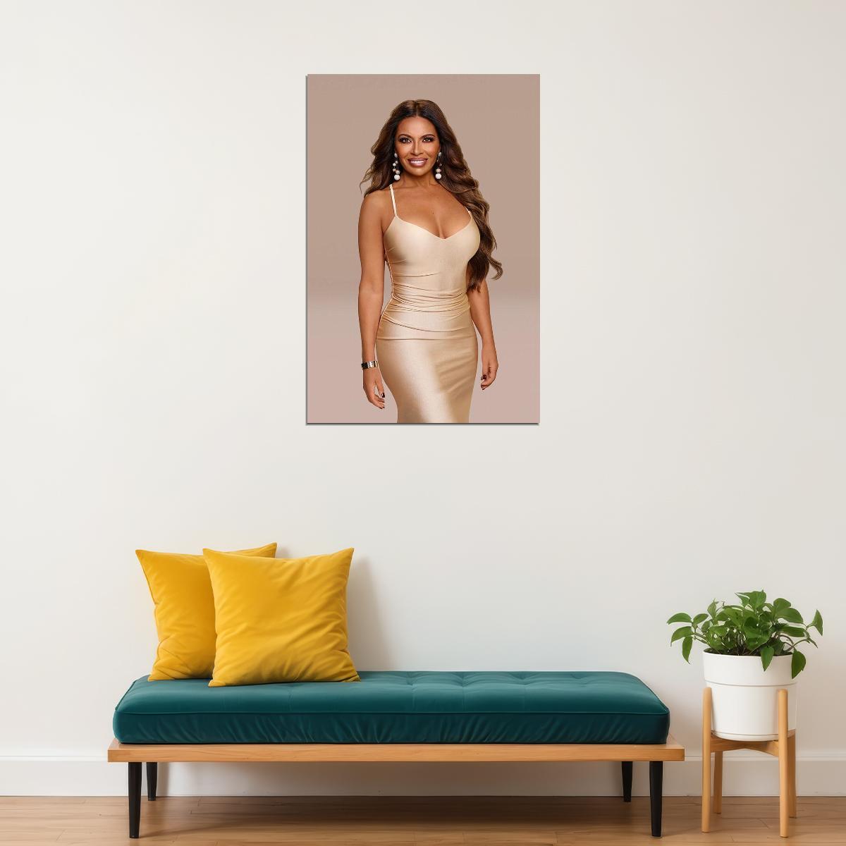 Dolores Catania Celebrity American Television Personality Poster Wall Art Print Home Wall Decor - xonomax