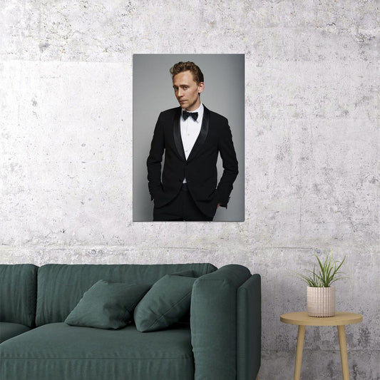 Tom Hiddleston English Celebrity Movie Actor Artist Gift Poster Wall Art Print Home Wall Decor - xonomax