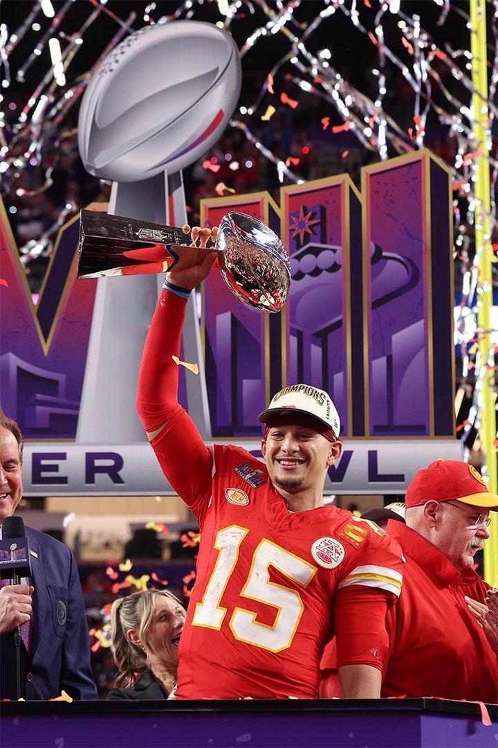 Patrick Mahomes Kansas City Chiefs Champions Football Poster Wall Art Print Home Wall Decor