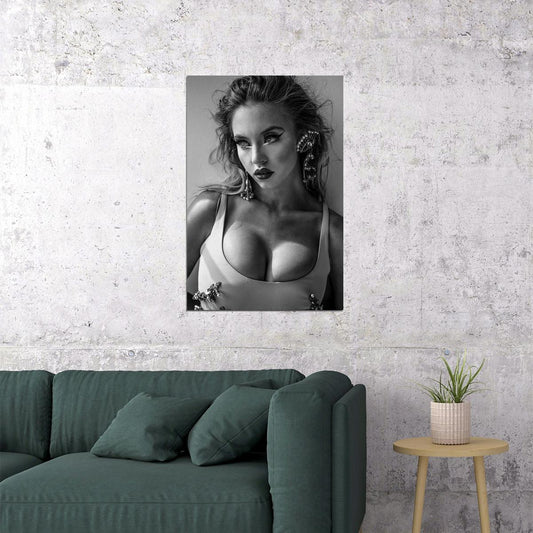 Sydney Sweeney American Fighter And Actress Poster Wall Art Print Home Wall Decor - xonomax