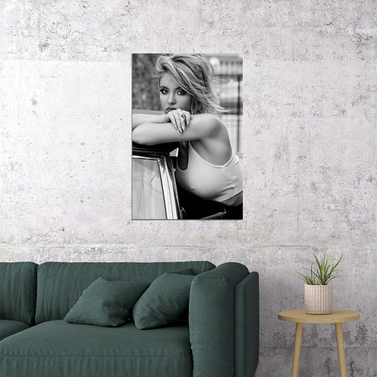 Sydney Sweeney American Actress And Fighter Poster Wall Art Print Home Wall Decor - xonomax