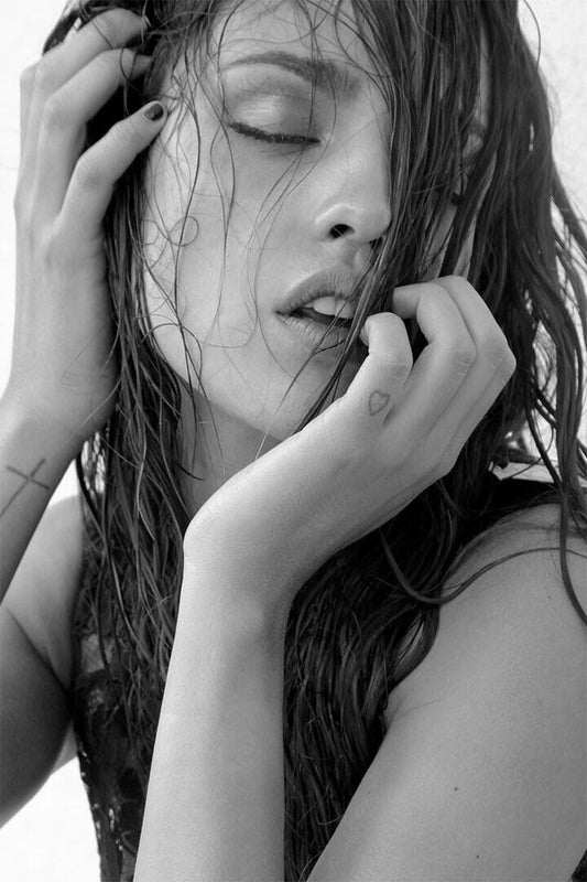 Eiza Gonzalez Mexican Singer And Actress Poster Wall Art Print Home Wall Decor - xonomax