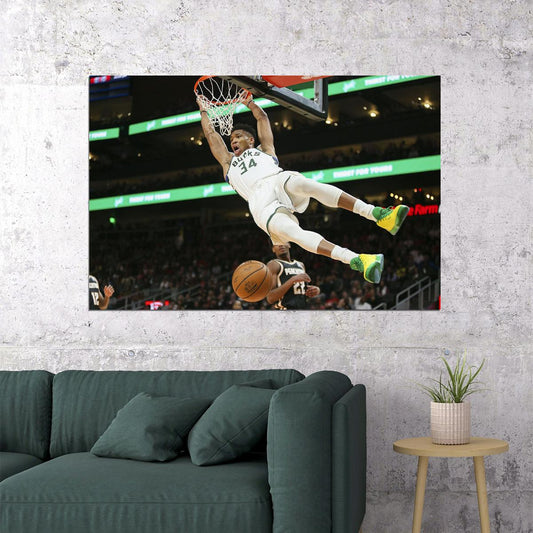 Giannis Antetokounmpo Milwaukee Bucks Basketball Team Poster Wall Art Print Home Wall Decor - xonomax