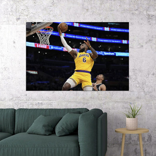 La Lakers Basketball Match Lebron James Basketball Player Poster Wall Art Print Home Wall Decor - xonomax