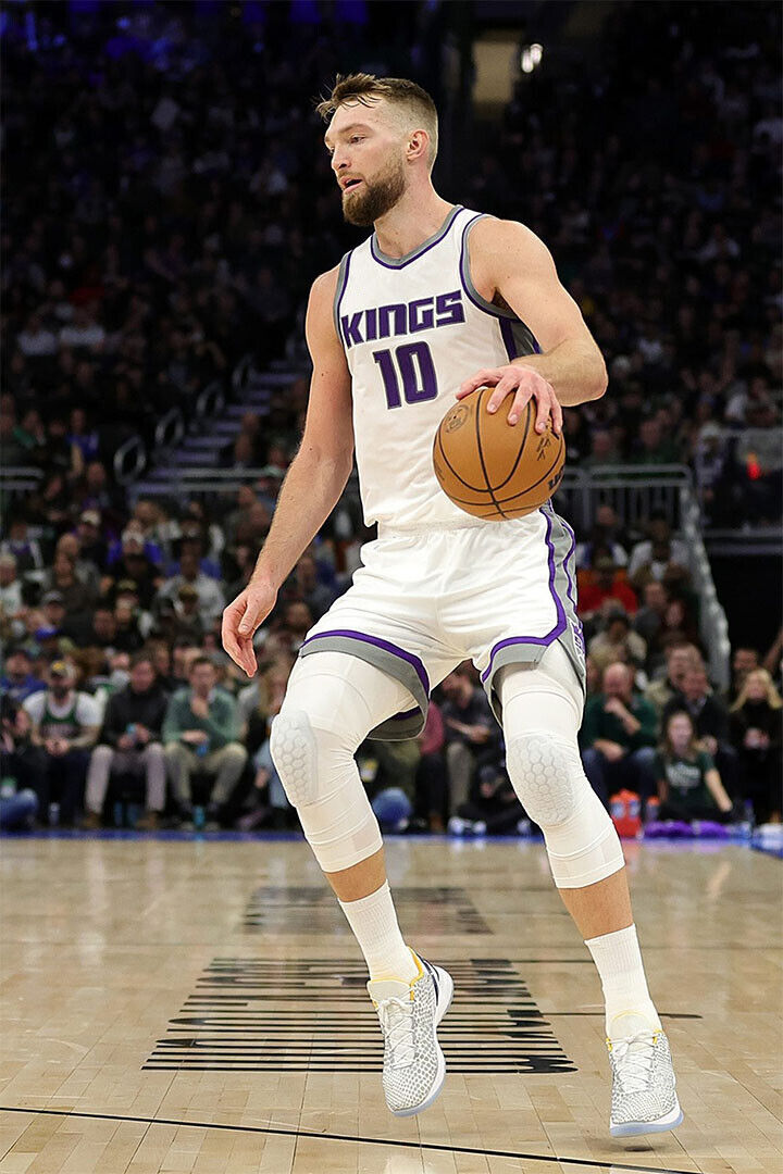 Domantas Sabonis Athlete Sacramento Kings Basketball Team Poster Wall Art Print Home Wall Decor
