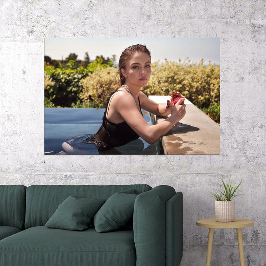 Sydney Sweeney American Actress And Fighter Poster Wall Art Print Home Wall Decor - xonomax