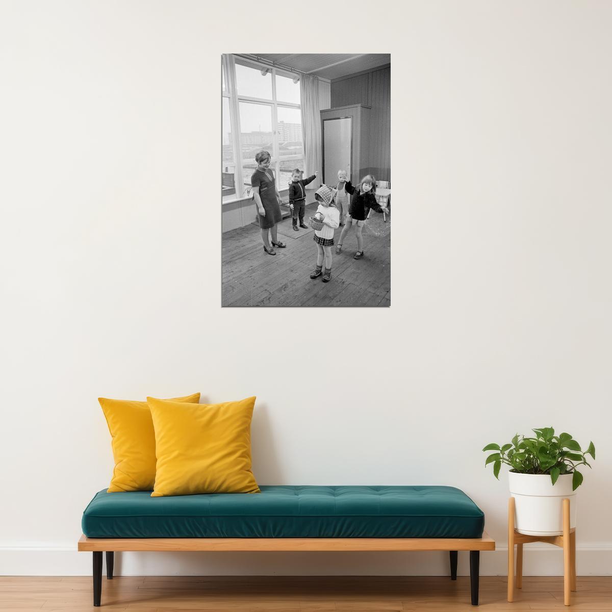 Children In School 1930's Black And White Vintage Poster Wall Art Print Home Wall Decor - xonomax