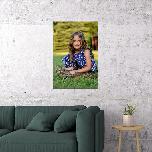 Child Girl Walking Photo 1940's Vintage Poster Wall Art Print Home Wall Decor - xonomax