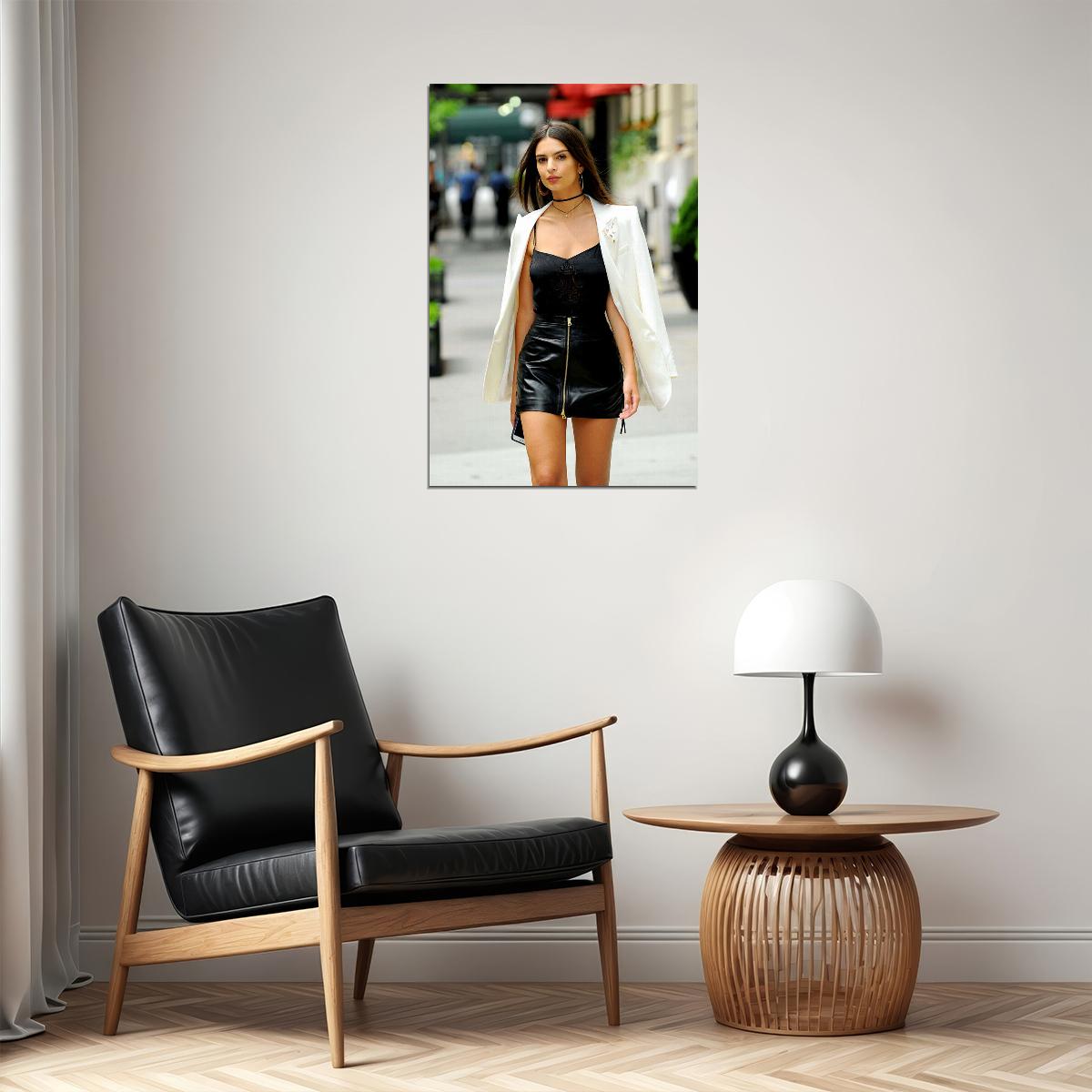 Emily Ratajkowski Cinema Actress Model Artist Poster Wall Art Print Home Wall Decor - xonomax