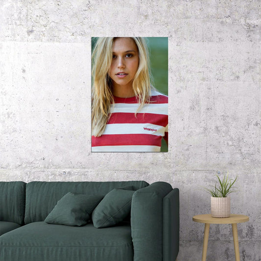 Alexis Ren Internet Celebrities Fashion Model Poster Wall Art Print Home Wall Decor - xonomax