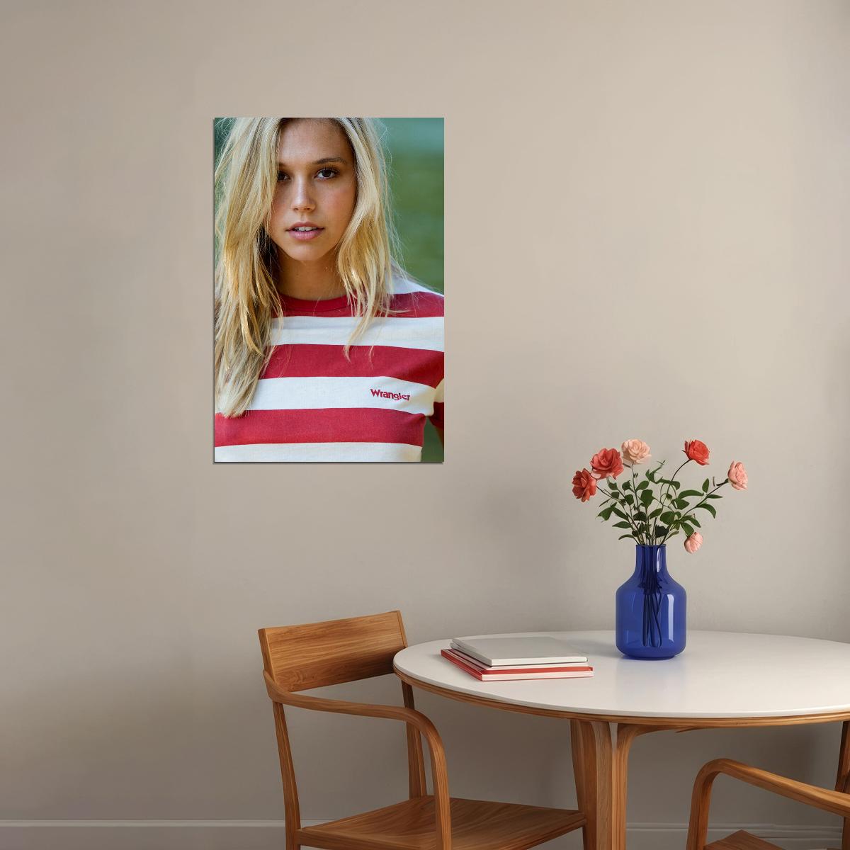 Alexis Ren Internet Celebrities Fashion Model Poster Wall Art Print Home Wall Decor - xonomax