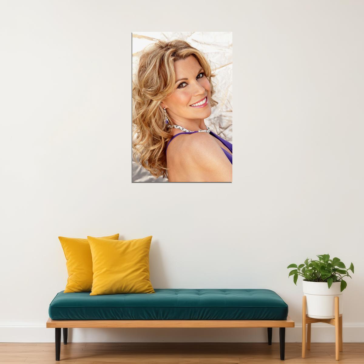 Vanna White Tv Presenter Cinema Actor Poster Wall Art Print Home Wall Decor - xonomax