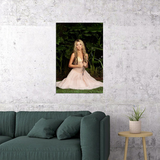 Shakira Celebrity Musician Record Producer Dancer Poster Wall Art Print Home Wall Decor - xonomax