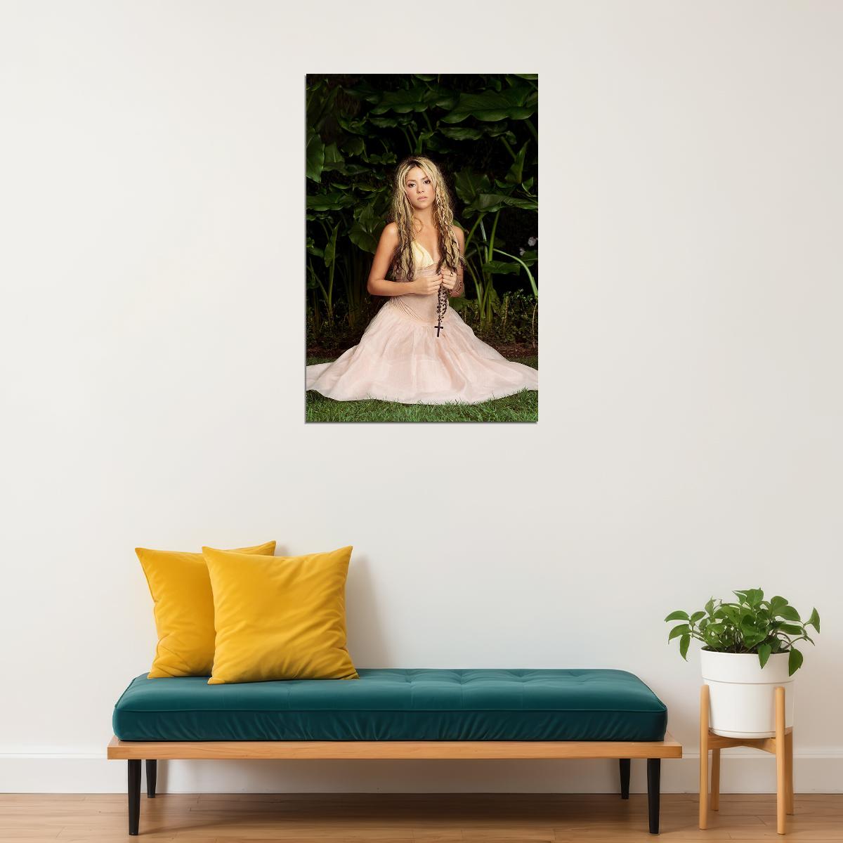 Shakira Celebrity Musician Record Producer Dancer Poster Wall Art Print Home Wall Decor - xonomax