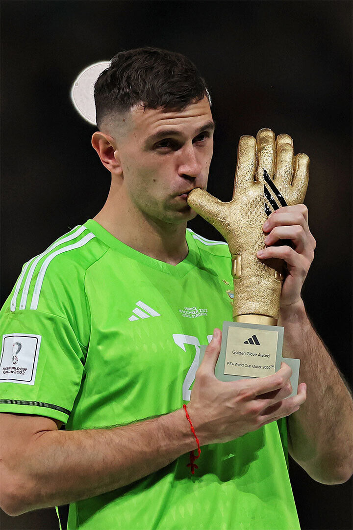 Emiliano Martinez Argentina Football World Best Goalkeeper Poster Wall Art Print Home Wall Decor - xonomax