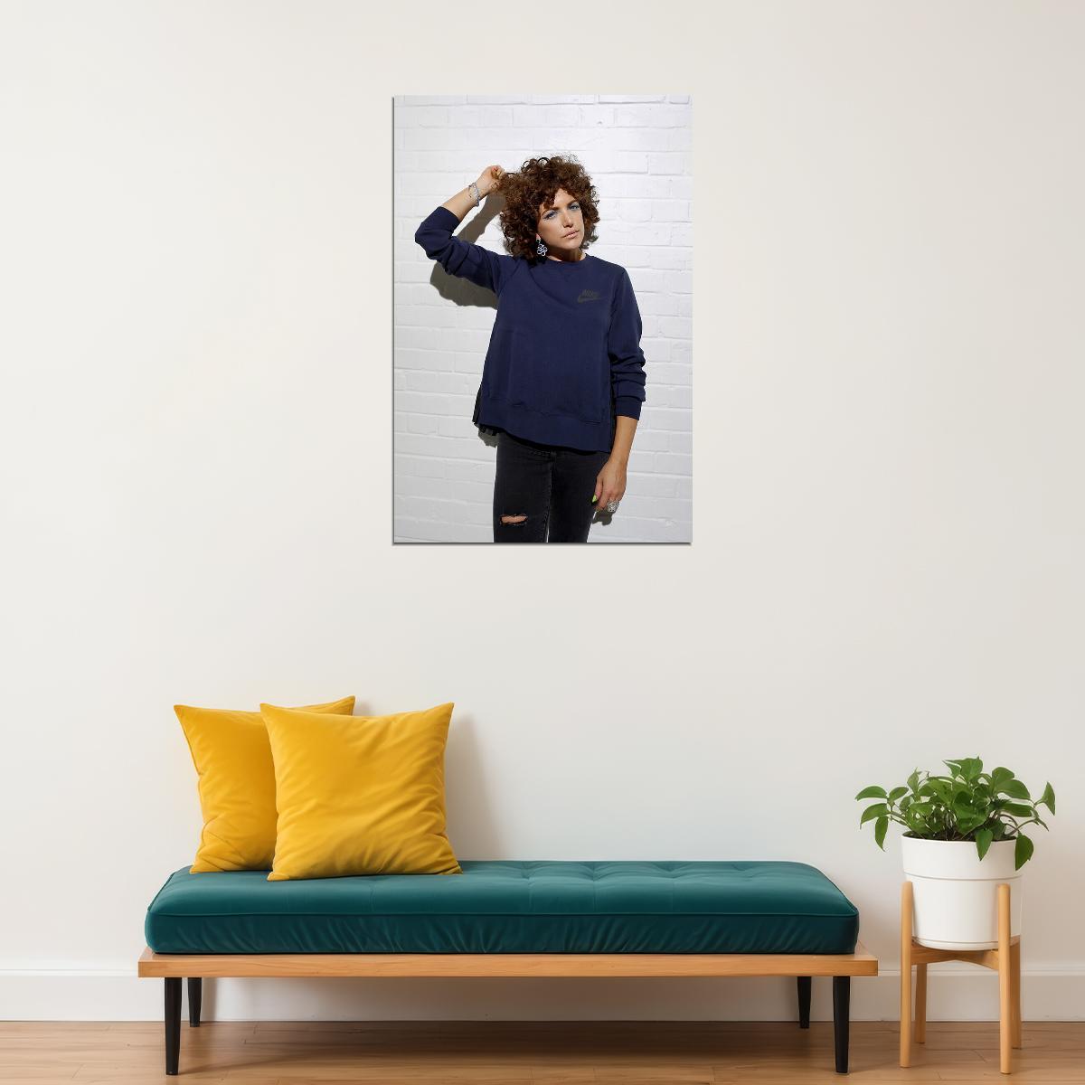 Annie Mac Dj 80's 90's Singer Dans Music Artist Poster Wall Art Print Home Wall Decor - xonomax