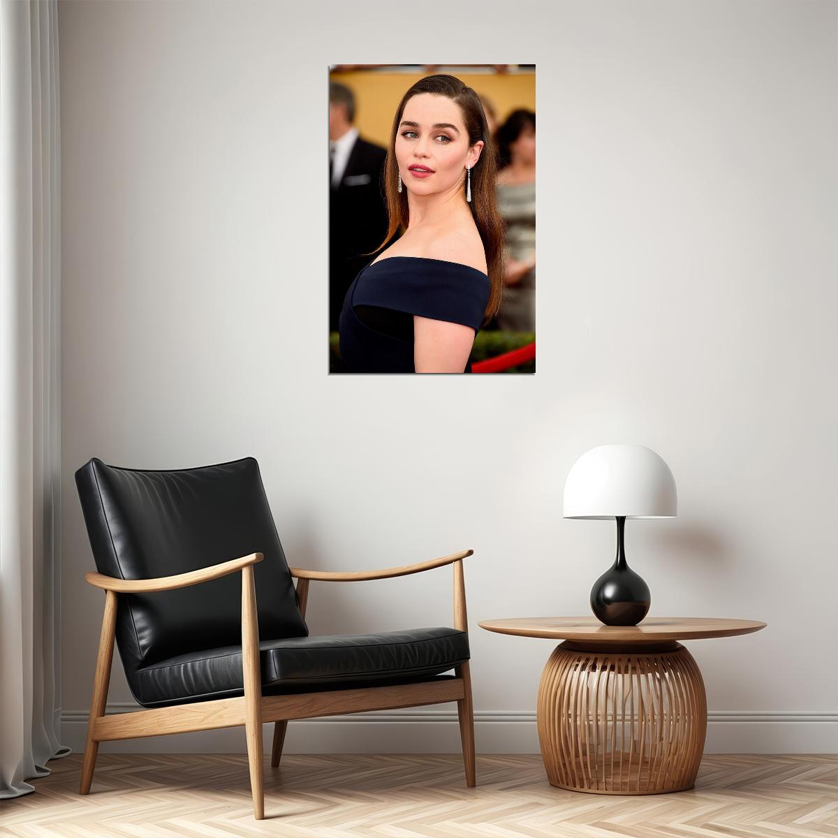 Emilia Clarke Celebrity Cinema Actress Star Poster Wall Art Print Home Wall Decor - xonomax
