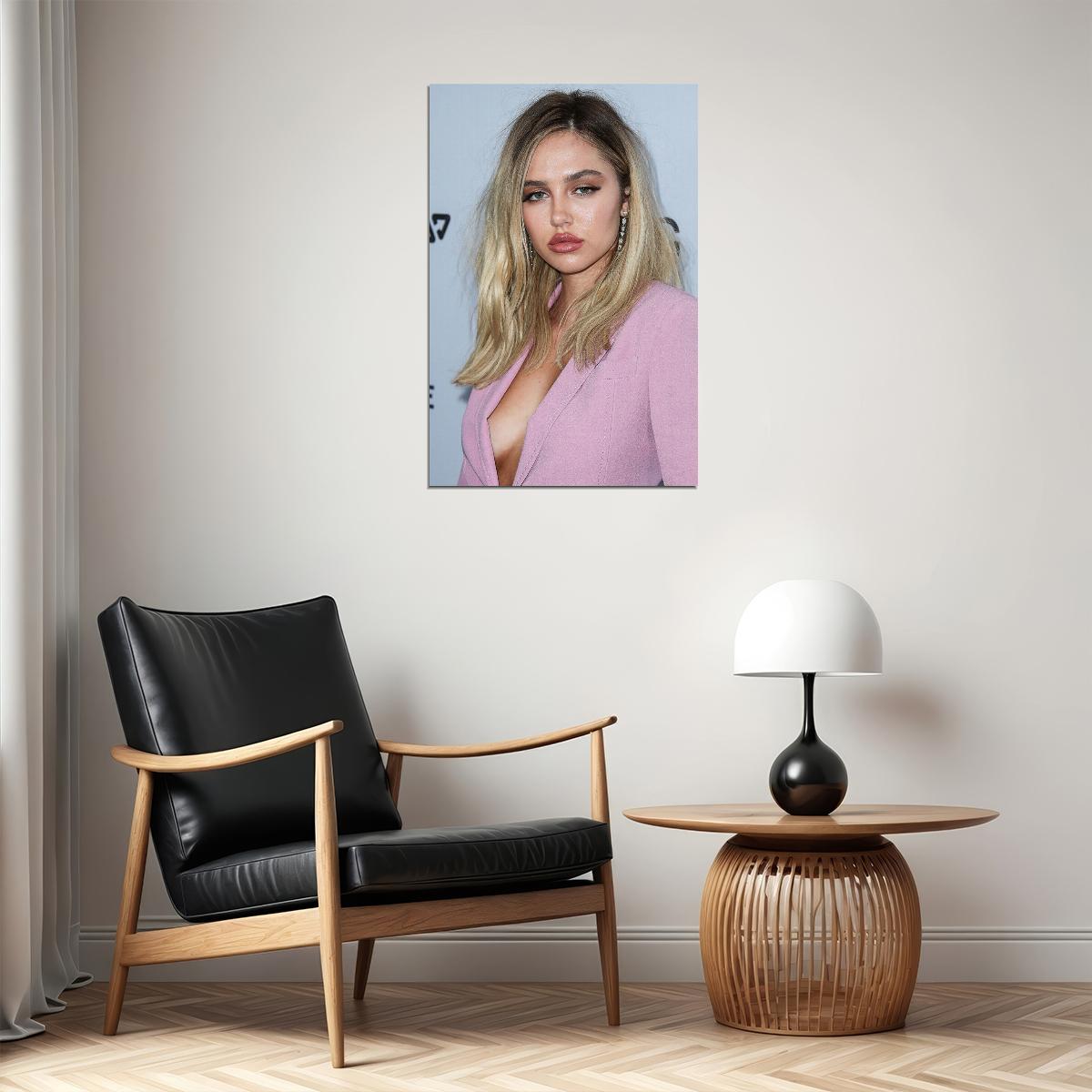 Delilah Hamlin Celebrity Society Idol Model Poster Wall Art Print Home Wall Decor - xonomax