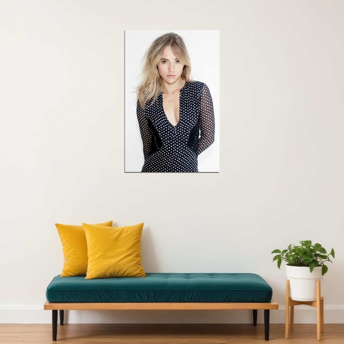 Suki Waterhouse British Movie Actress Musician Artist Poster Wall Art Print Home Wall Decor - xonomax
