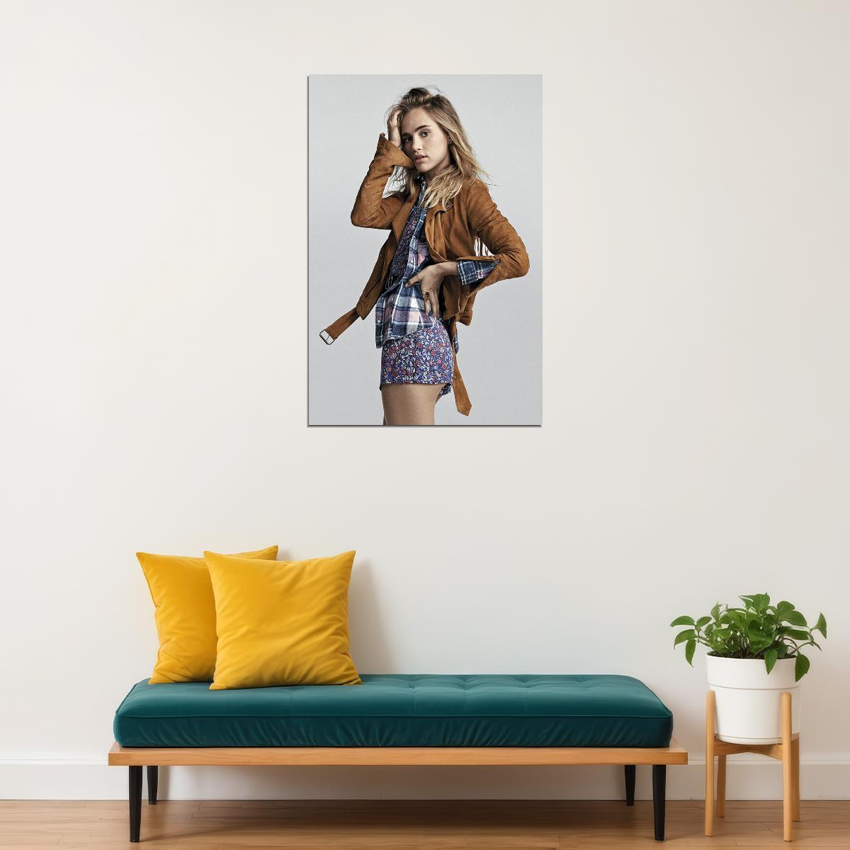 Suki Waterhouse British Woman Cinema Actress Musician Poster Wall Art Print Home Wall Decor - xonomax