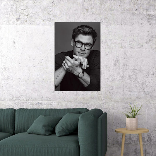 Chris Hemsworth Australian Movie Actor Famous Artist Poster Wall Art Print Home Wall Decor - xonomax