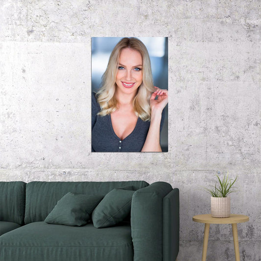 Christine Quinn American Actor And Estate Agent Poster Wall Art Print Home Wall Decor - xonomax