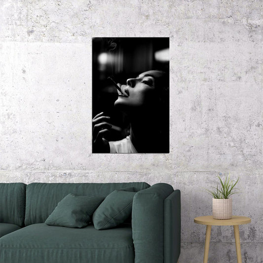 Black And White Smoking Woman Poster Wall Art Print Home Wall Decor - xonomax