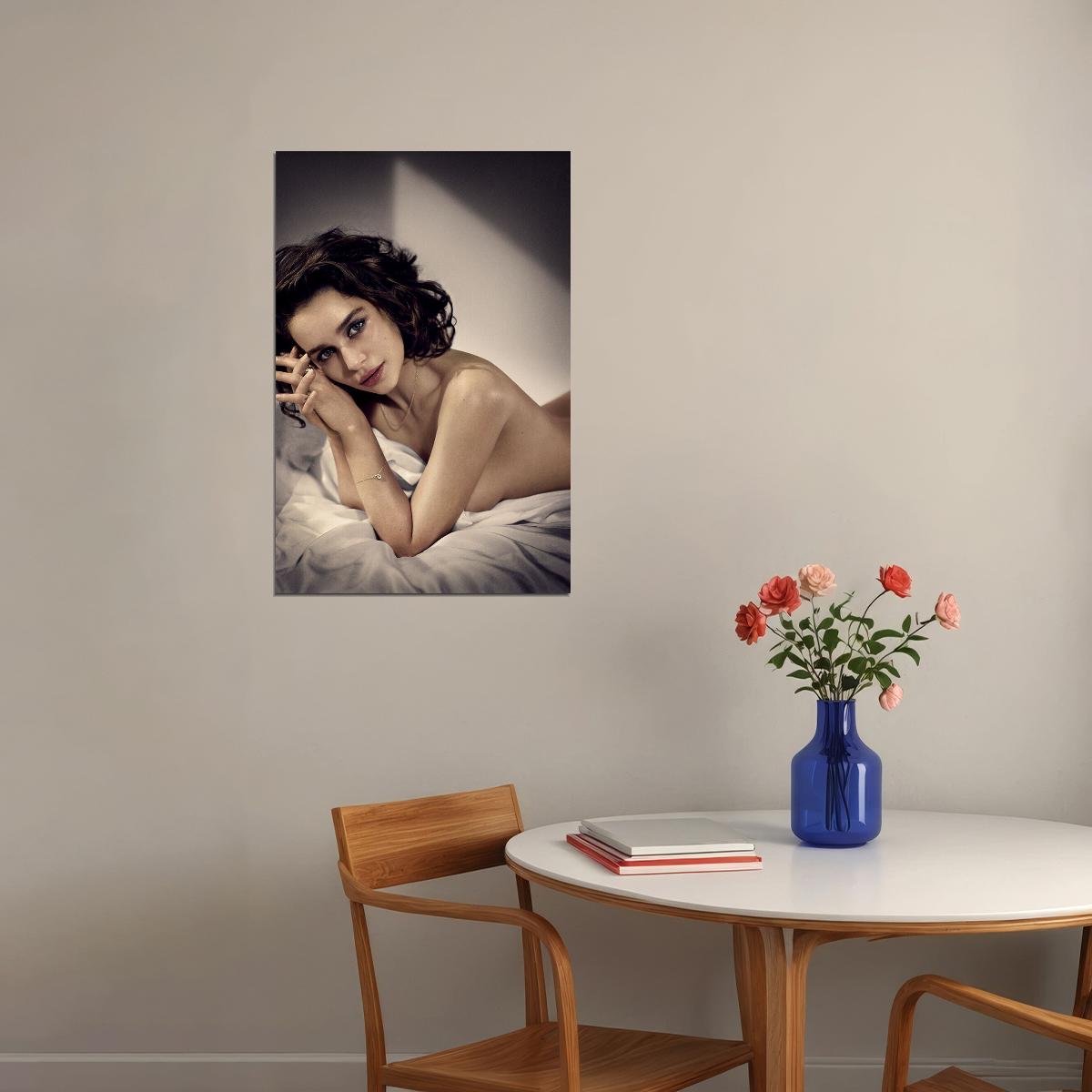 Emilia Clarke Sexy Actress Star Model Beauty Famous Poster Wall Art Print Home Wall Decor - xonomax