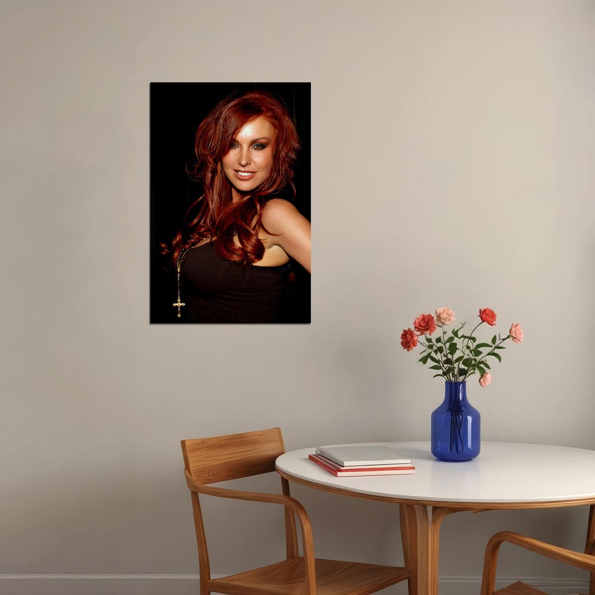 Christi Shake Sexy Female Model Picture Poster Wall Art Print Home Wall Decor - xonomax