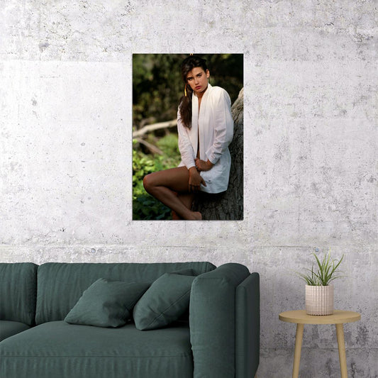 Demi Moore Posed Actress Poster Wall Art Print Home Wall Decor - xonomax