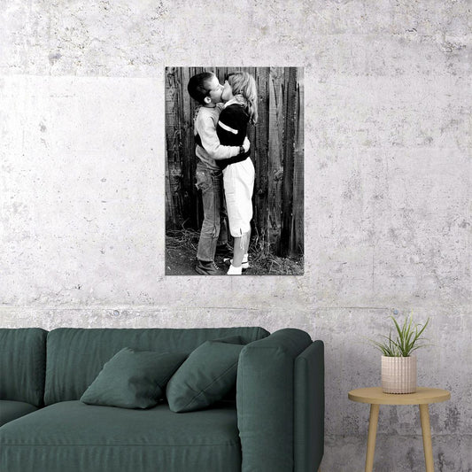 Young Love Small Boy And Girl Kissing Poster Wall Art Print Home Wall Decor - xonomax