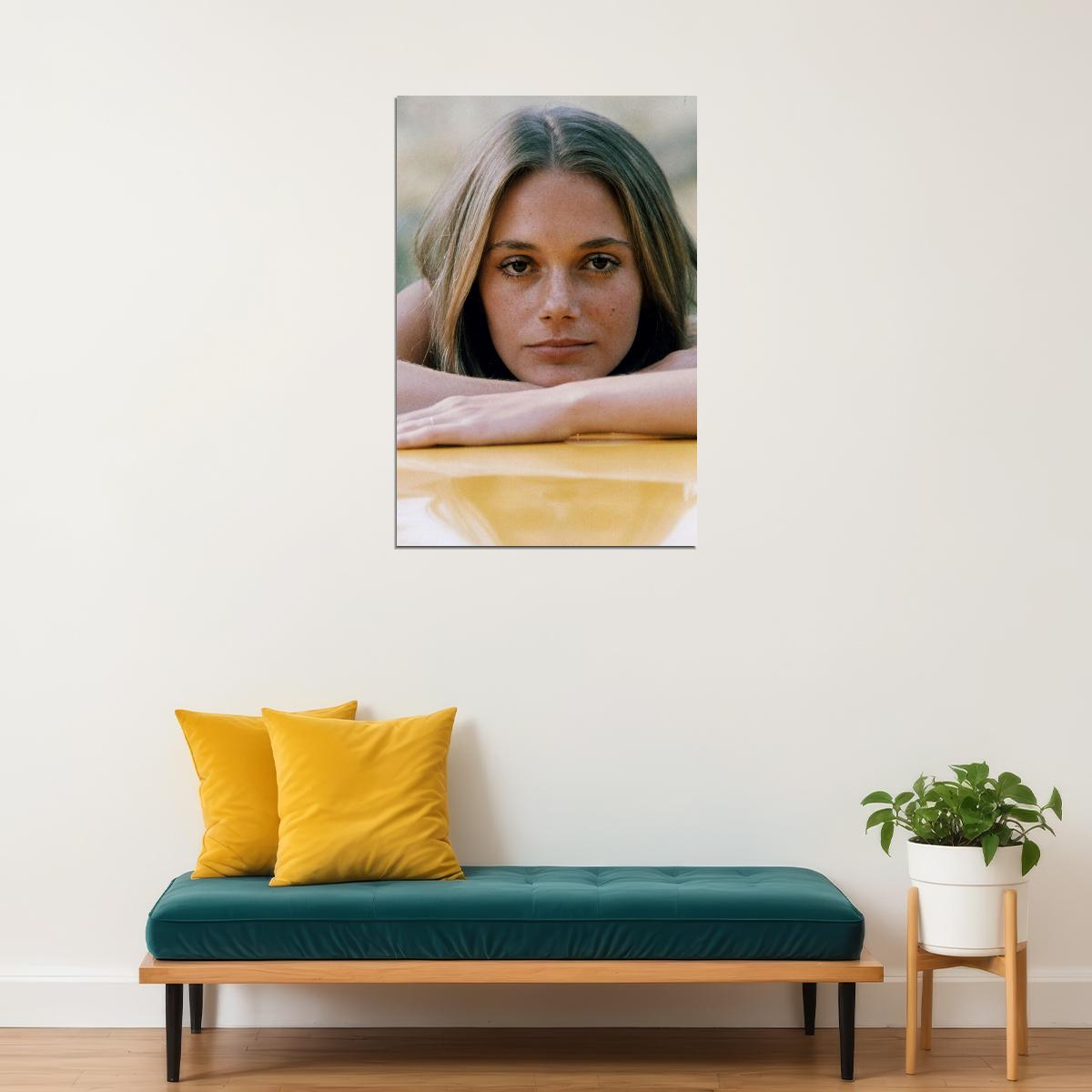 Peggy Lipton Actress Sexy Female Model Singer Poster Wall Art Print Home Wall Decor