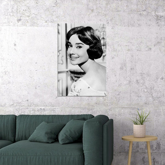 Audrey Hepburn Actress Sweet Girl Poster Wall Art Print Home Wall Decor