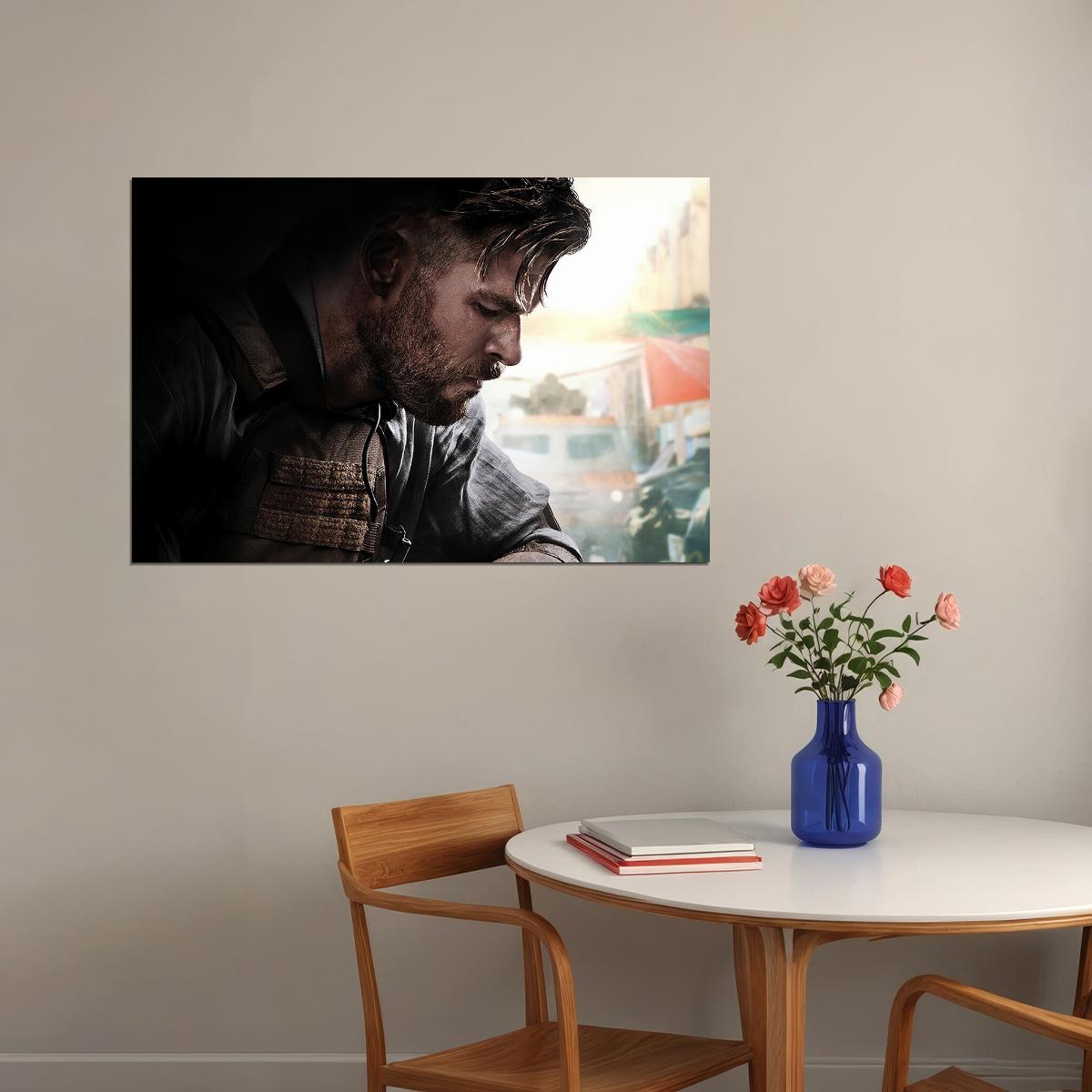 Extraction Chris Hemsworth Fight Hot Movie Poster Wall Art Print Home Wall Decor