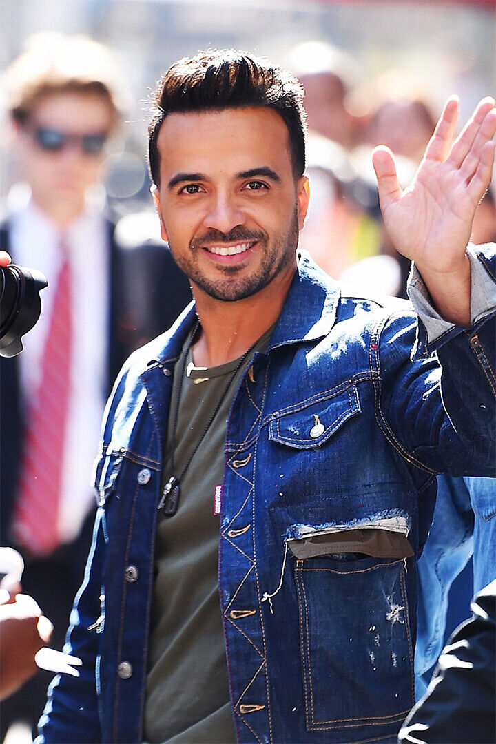 Luis Fonsi Singer Songwriter Musician Poster Wall Art Print Home Wall Decor