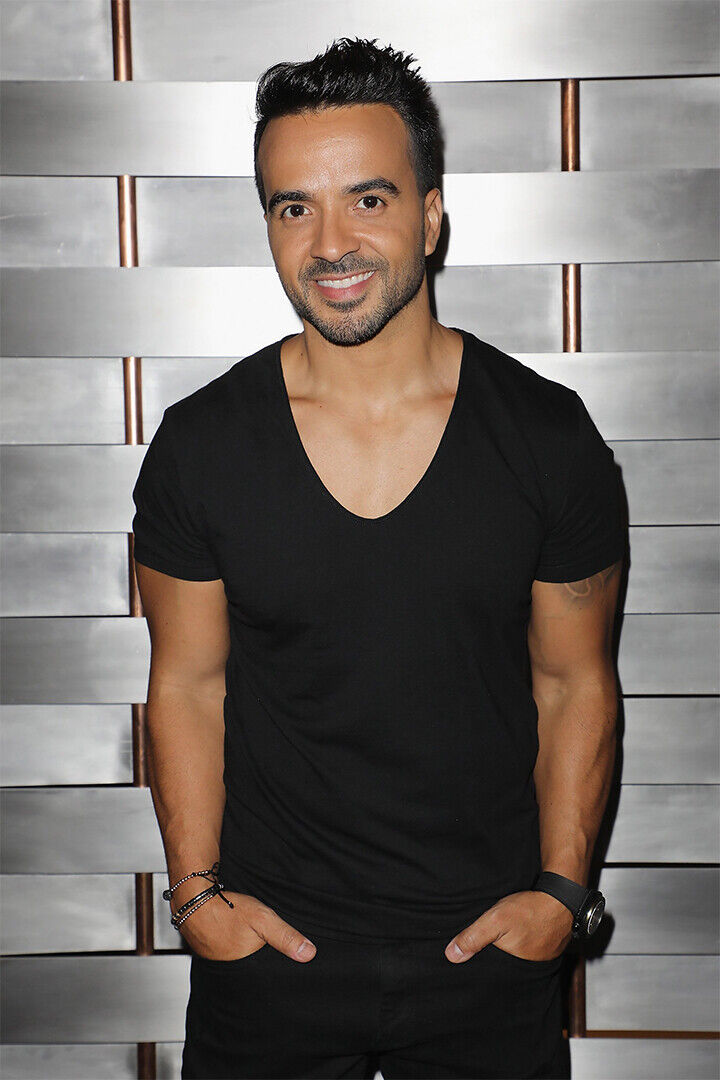 Luis Fonsi Songwriter Singer Musician Poster Wall Art Print Home Wall Decor