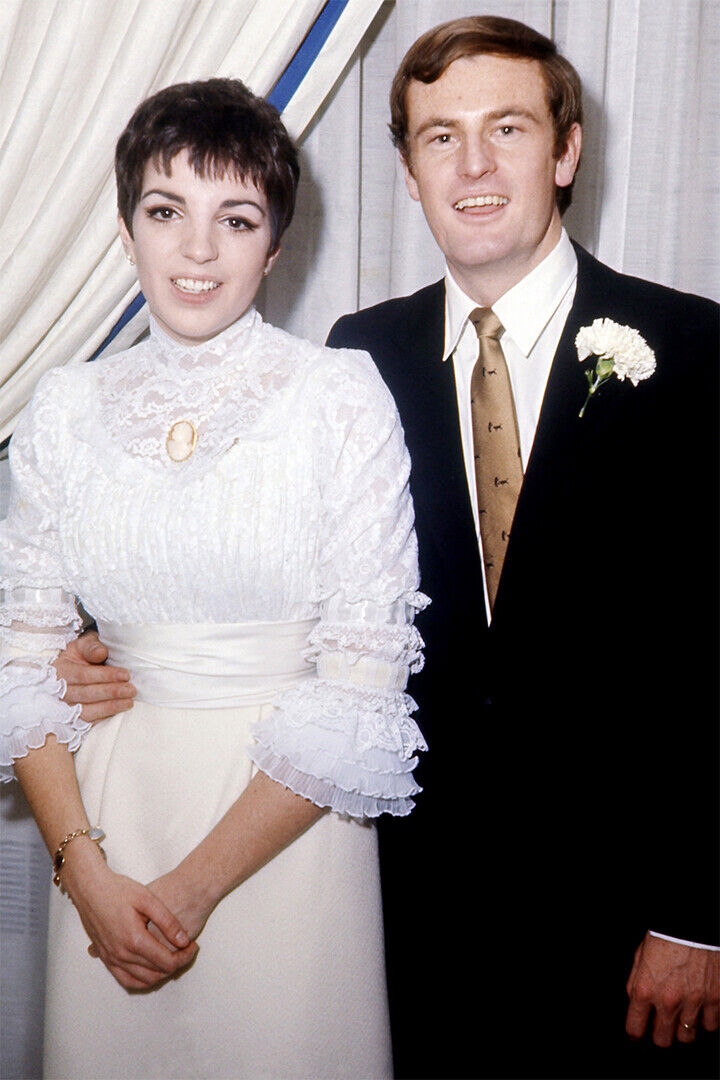 Liza Minnelli With Fiance Peter Allen Poster Wall Art Print Home Wall Decor