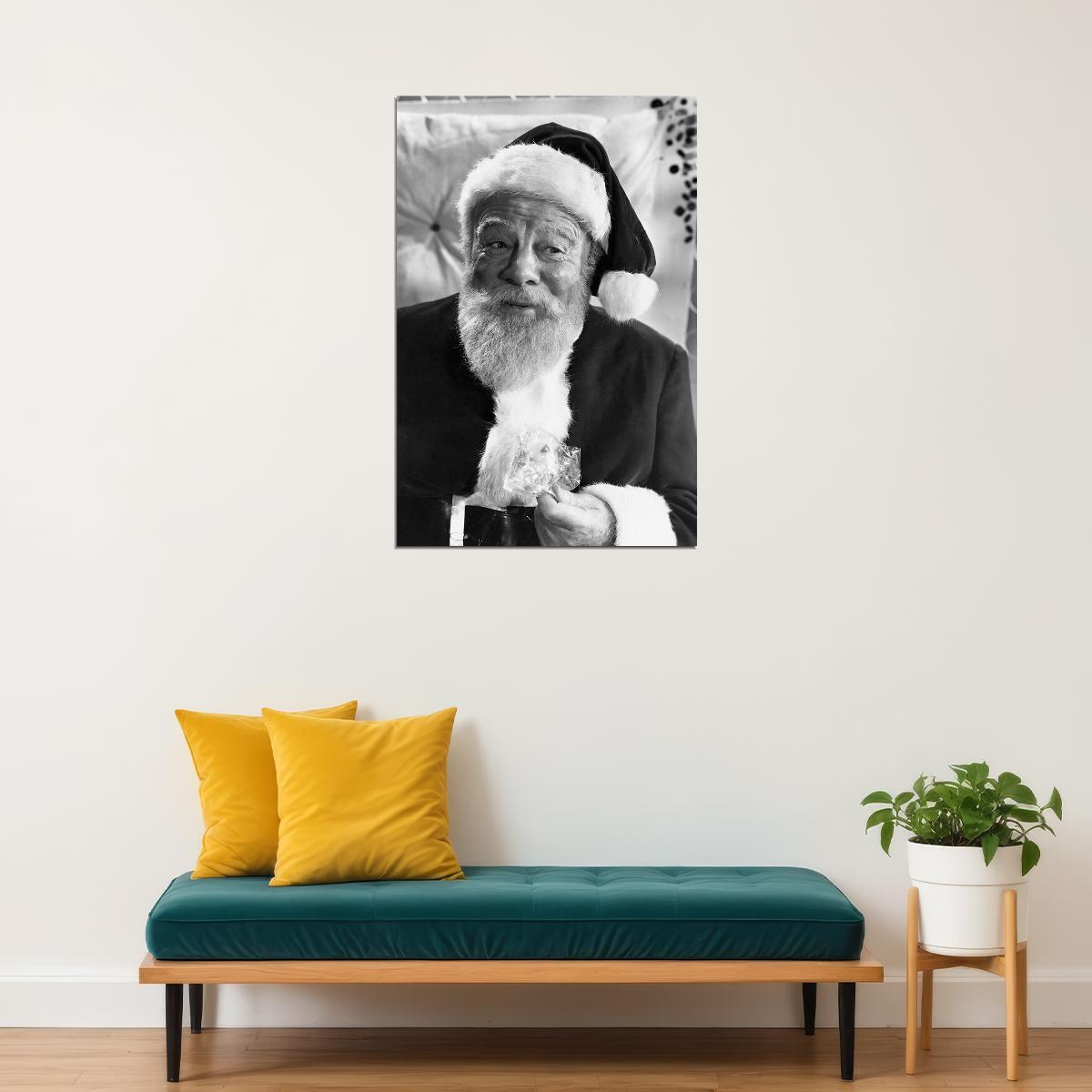 Edmund Gwenn In Miracle On 34th Street Movie Poster Wall Art Print Home Wall Decor
