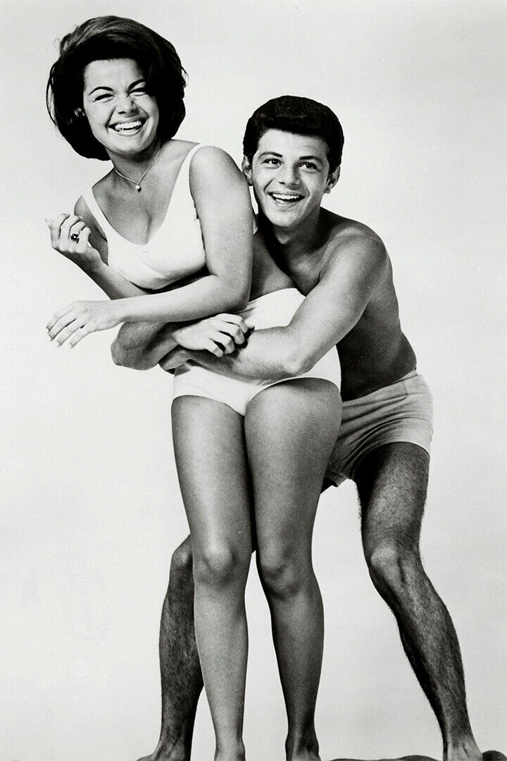 Funicello And Avalon In Beach Party Movie Comedy Poster Wall Art Print Home Wall Decor